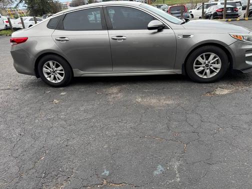 2018 Kia Optima LX