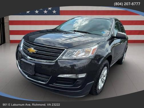 Gray 2016 Chevrolet Traverse LS