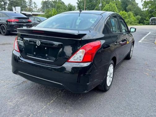 Black 2017 Nissan Versa 1.6 S+