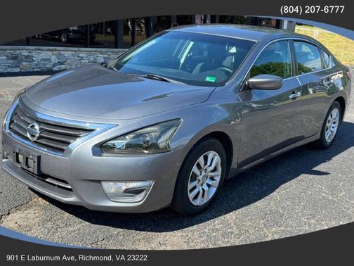 Gun Metallic 2015 Nissan Altima 2.5 S