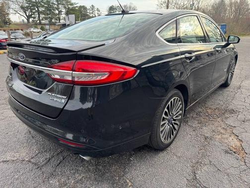 2017 Ford Fusion Hybrid Titanium