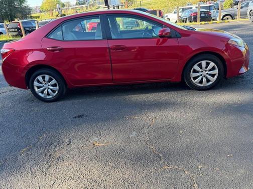 Red 2015 Toyota Corolla L