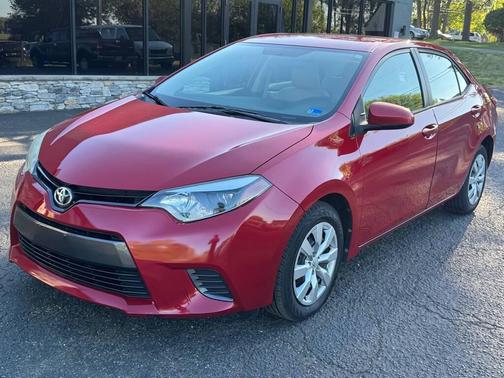 Red 2015 Toyota Corolla L