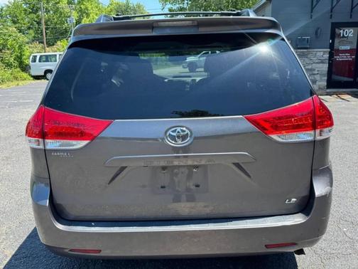 Gray 2013 Toyota Sienna LE