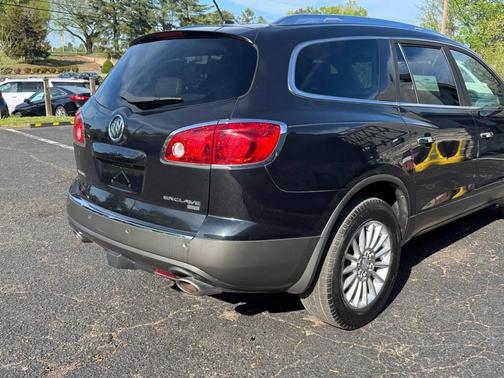 Black 2009 Buick Enclave CROSSOVER