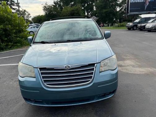 2008 Chrysler Town & Country Touring