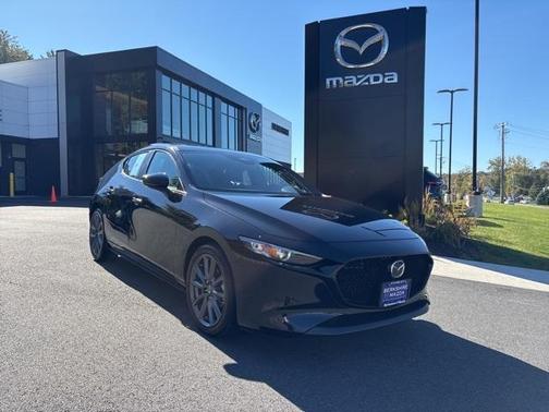 2025 Mazda Mazda3 FWD w/Preferred Package