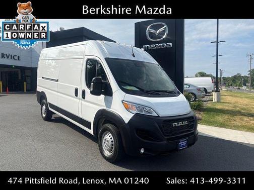 Bright White Clearcoat 2026 RAM ProMaster 2500 High Roof