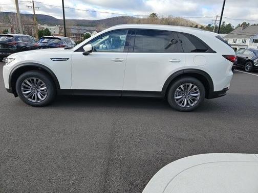 2025 Mazda CX-90 PHEV Preferred Package