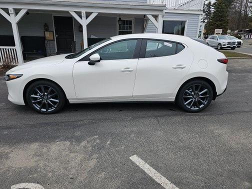 2026 Mazda Mazda3 FWD w/Preferred Package
