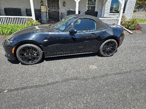 Jet Black Mica 2026 Mazda MX-5 Miata Club