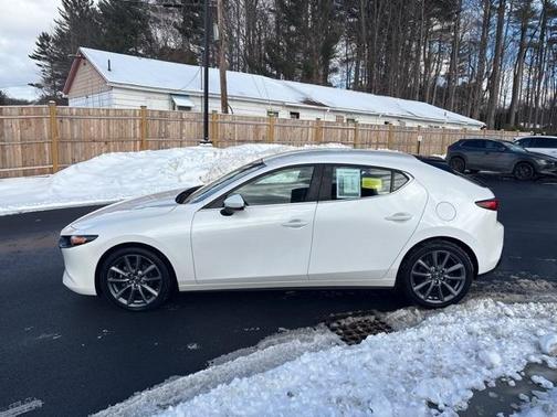 2022 Mazda Mazda3 FWD w/Select Package