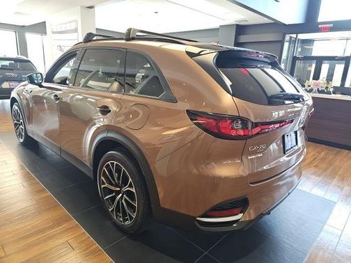 2025 Mazda CX-70 PHEV Premium Package