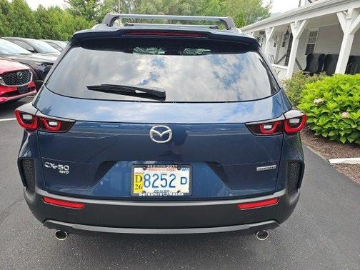 2025 Mazda CX-50 2.5 S Preferred Package