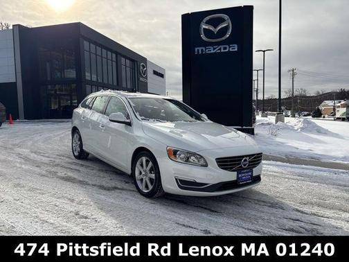 2017 Volvo V60 T5 Premier