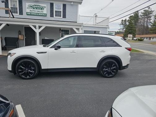 2025 Mazda CX-90 Premium