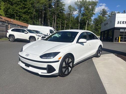 White 2024 Hyundai IONIQ 6 SE