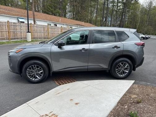 2022 Nissan Rogue S