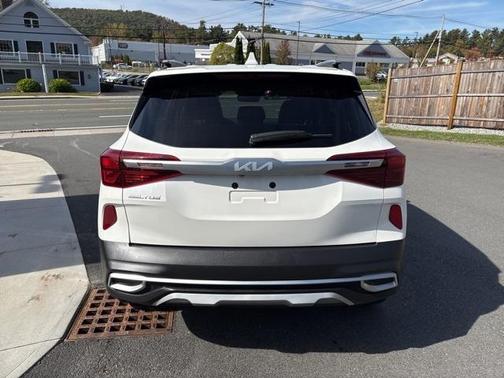 2022 Kia Seltos SX