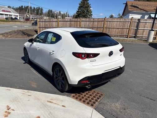 2022 Mazda Mazda3 FWD w/Select Package