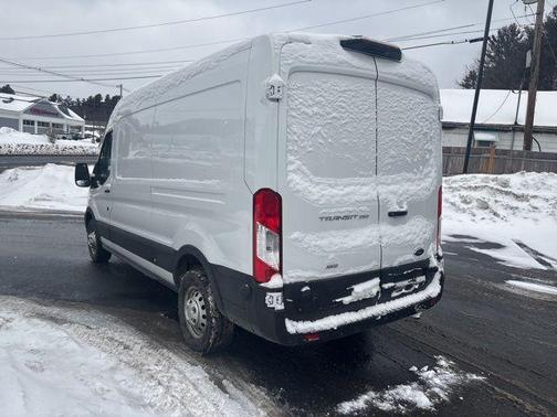 2024 Ford Transit-250 148 WB Medium Roof Cargo