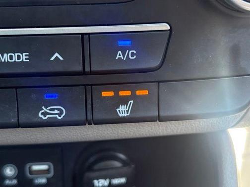 Molten Silver 2019 Hyundai TUCSON Sport