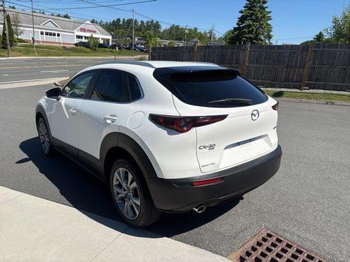 Snowflake White Pearl 2023 Mazda CX-30 2.5 S Select Package