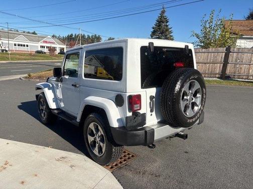 2018 Jeep Wrangler JK Sahara