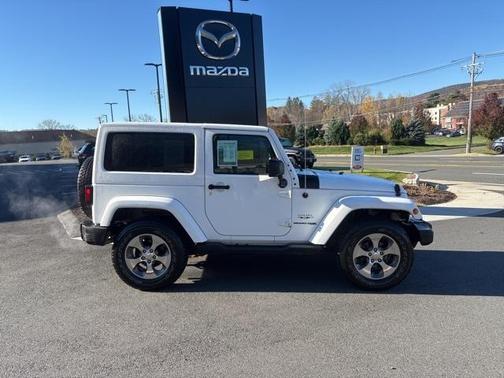 2018 Jeep Wrangler JK Sahara