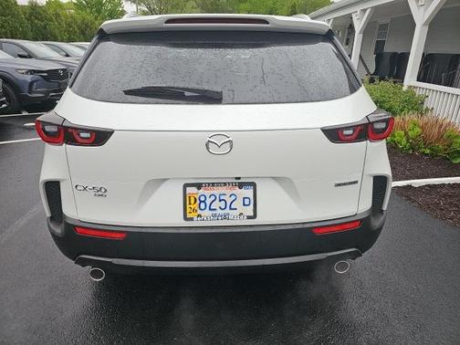 2025 Mazda CX-50 2.5 S Preferred Package