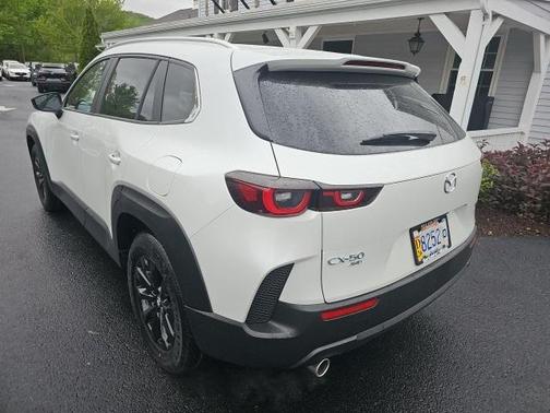 2025 Mazda CX-50 2.5 S Preferred Package