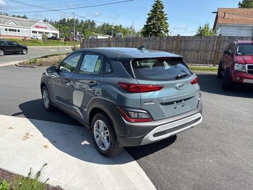 2022 Hyundai KONA SE