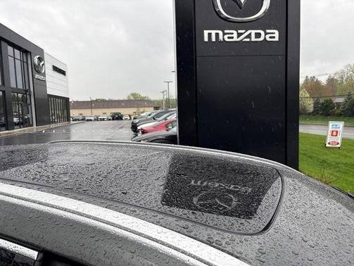Gray Metallic 2020 Volvo XC60 T5 Momentum