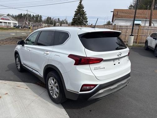 2019 Hyundai SANTA FE SE 2.4