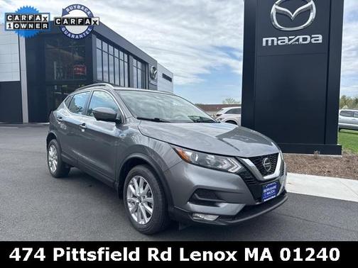 2022 Nissan Rogue Sport SV