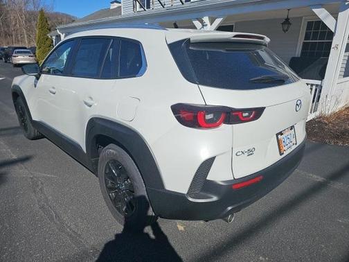 2025 Mazda CX-50 2.5 S Preferred Package