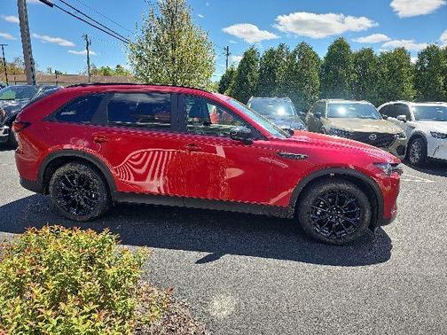 Soul Red Crystal Metallic 2026 Mazda CX-70 3.3 TURBO PREFERRED