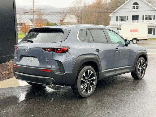 2026 Mazda CX-50 Premium Plus