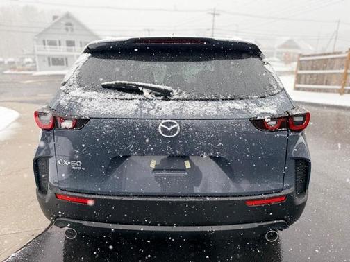 2026 Mazda CX-50 Premium