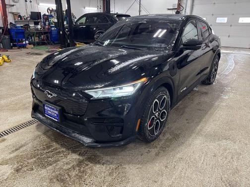 2022 Ford Mustang Mach-E GT