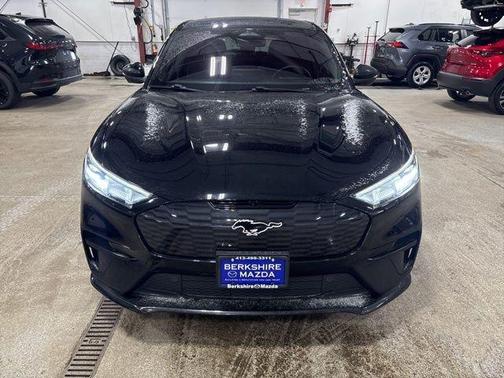 2022 Ford Mustang Mach-E GT