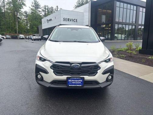 Crystal White Pearl 2024 Subaru Crosstrek Premium