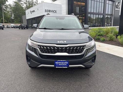 2022 Kia Seltos Nightfall
