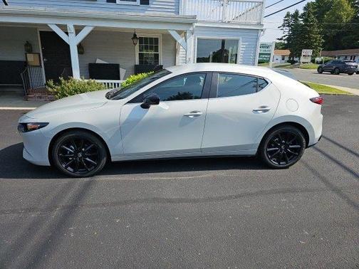 2025 Mazda Mazda3 FWD w/Select Package