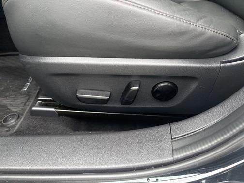 2022 Mazda Mazda3 FWD w/Preferred Package
