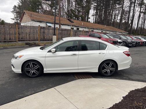 2017 Honda Accord Sport SE