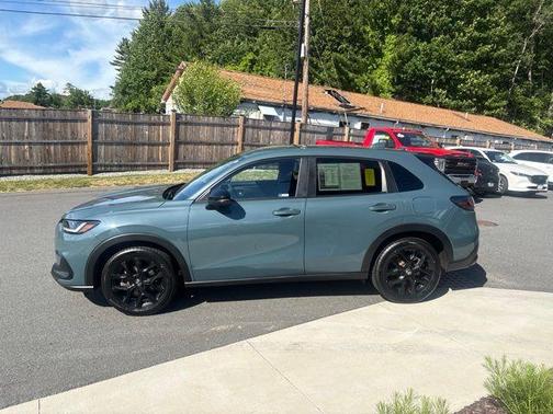 Green 2024 Honda HR-V Sport