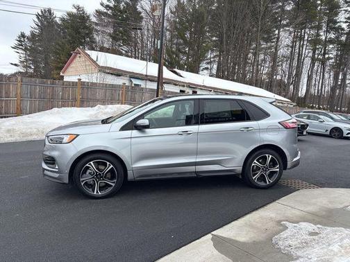 2022 Ford Edge ST
