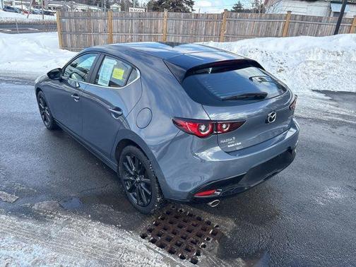 2023 Mazda Mazda3 2.5 S Carbon Edition