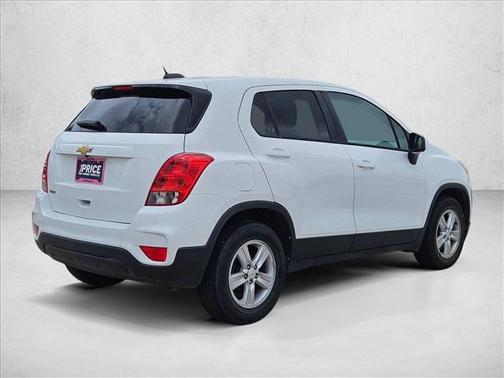 Summit White 2020 Chevrolet Trax LS